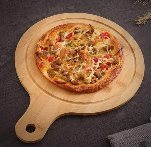 3-Piece Bamboo Non-Slip Cutting Board Set With Pizza Peel