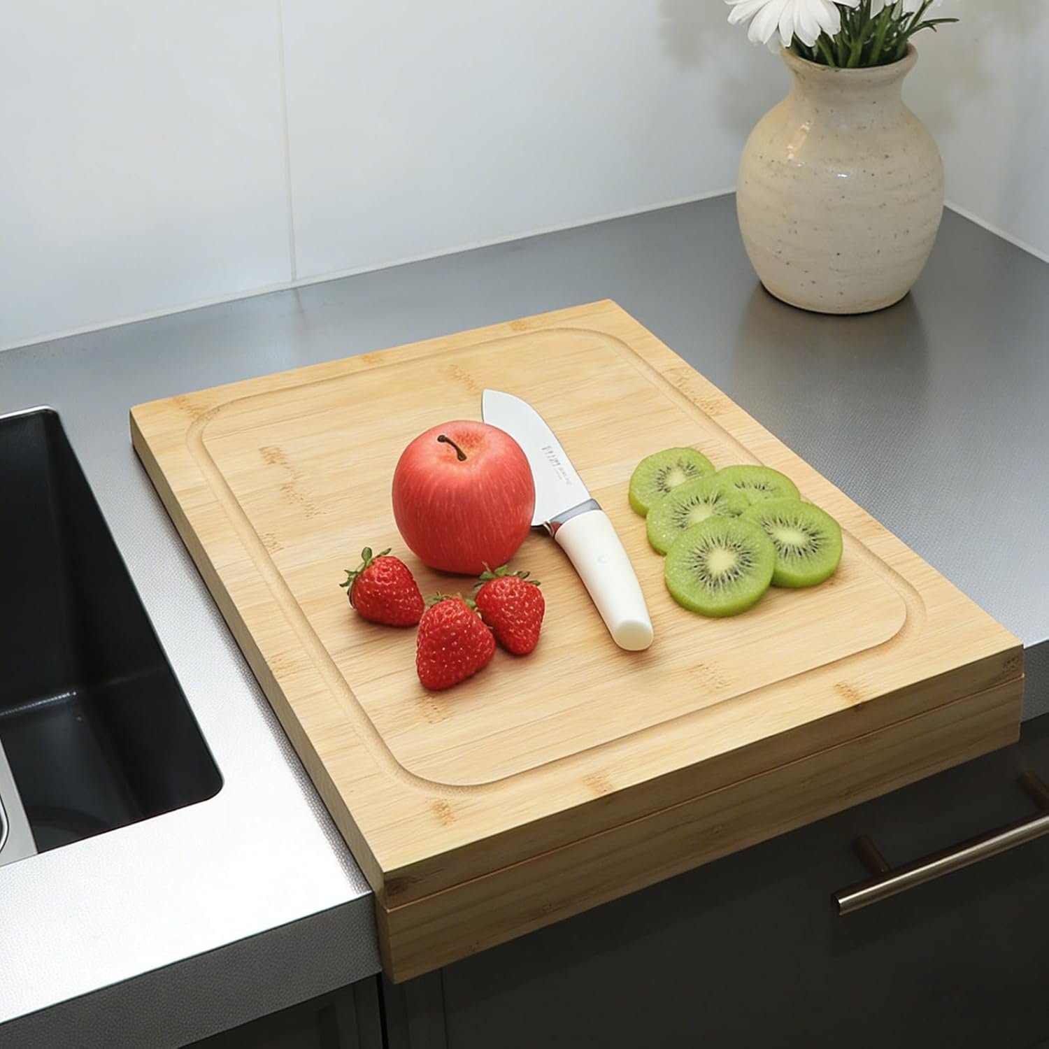 Dual-Sided Non-Slip Bamboo Cutting Board With Dual Juice Grooves